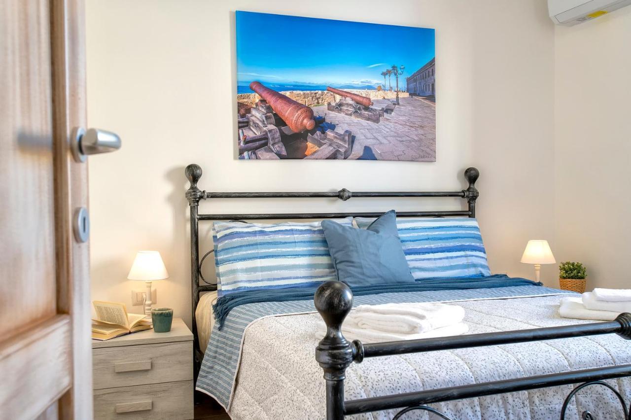 Pufferfish Apartment With Private Terrace Alghero Bagian luar foto