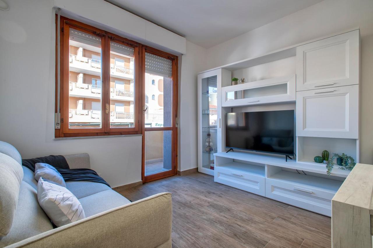 Pufferfish Apartment With Private Terrace Alghero Bagian luar foto