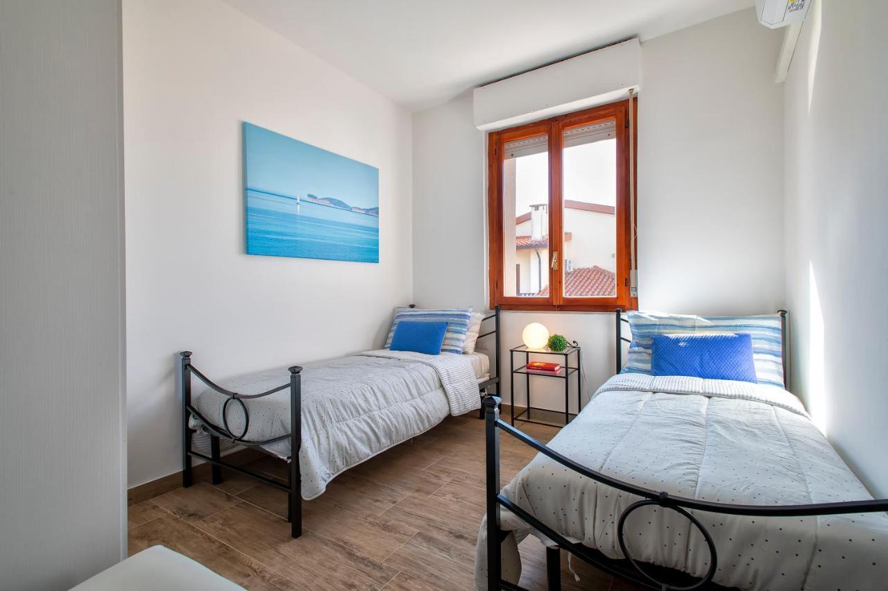 Pufferfish Apartment With Private Terrace Alghero Bagian luar foto