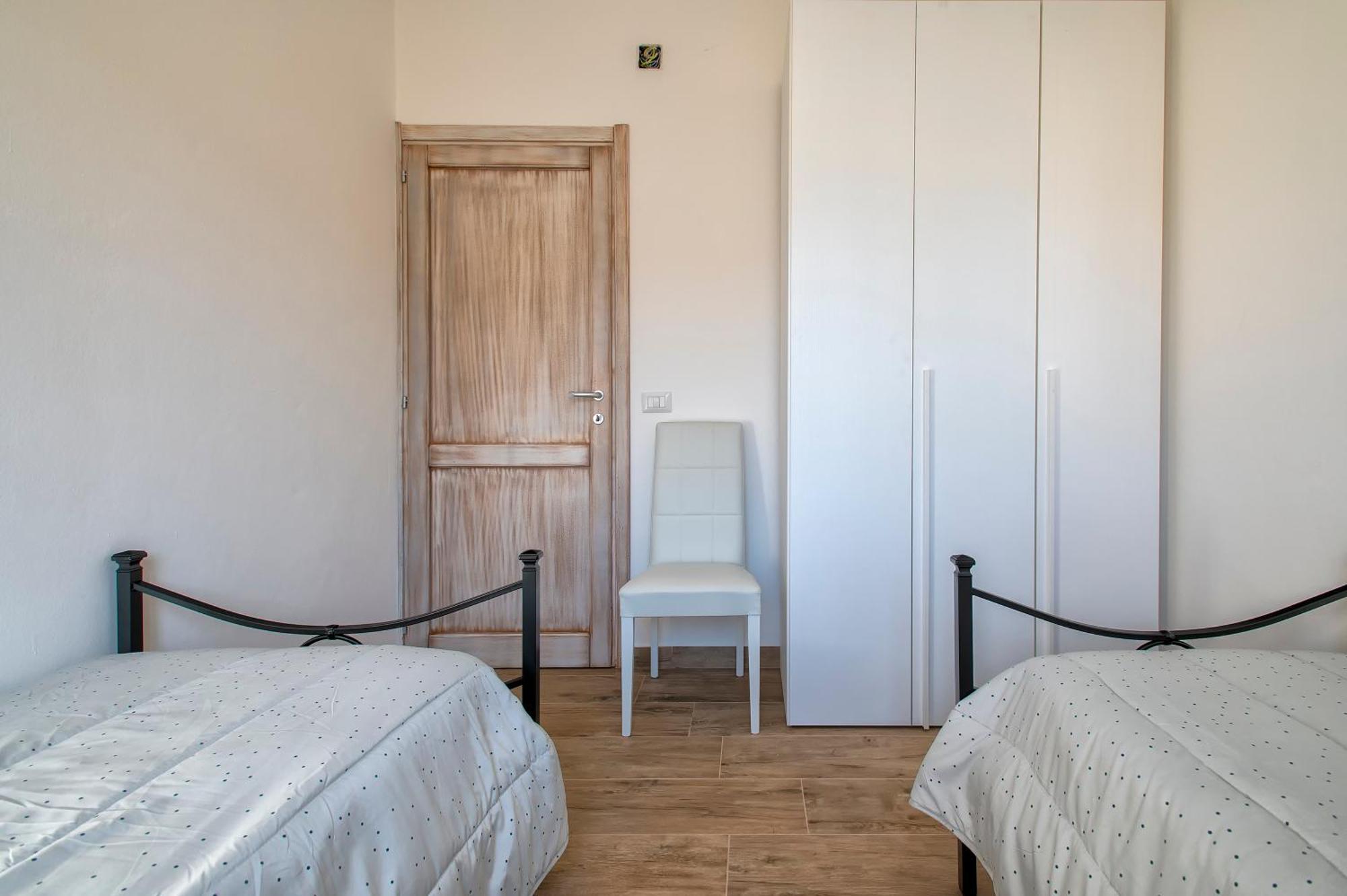 Pufferfish Apartment With Private Terrace Alghero Bagian luar foto