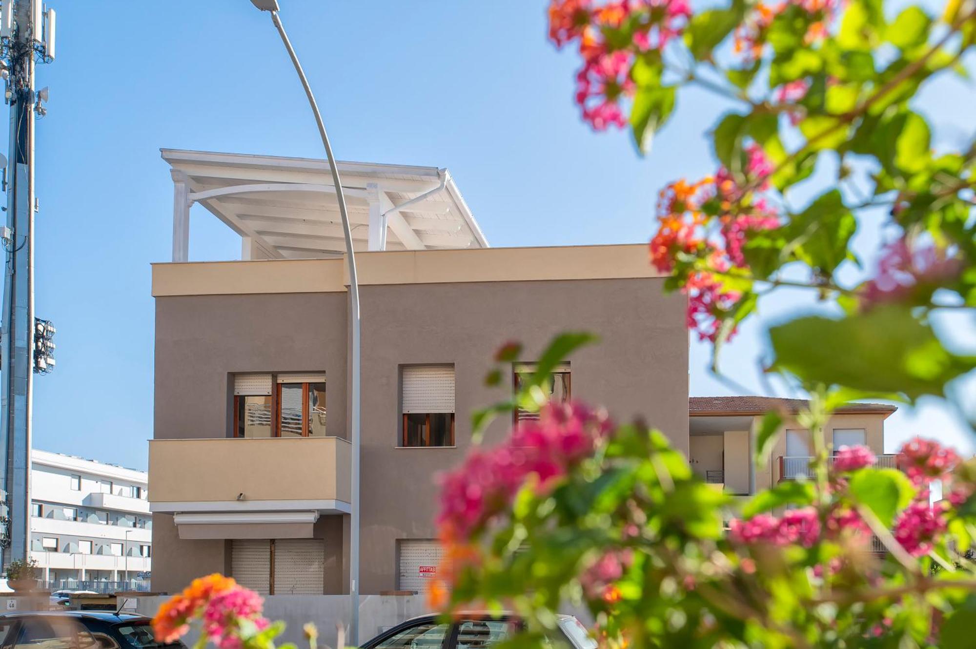 Pufferfish Apartment With Private Terrace Alghero Bagian luar foto
