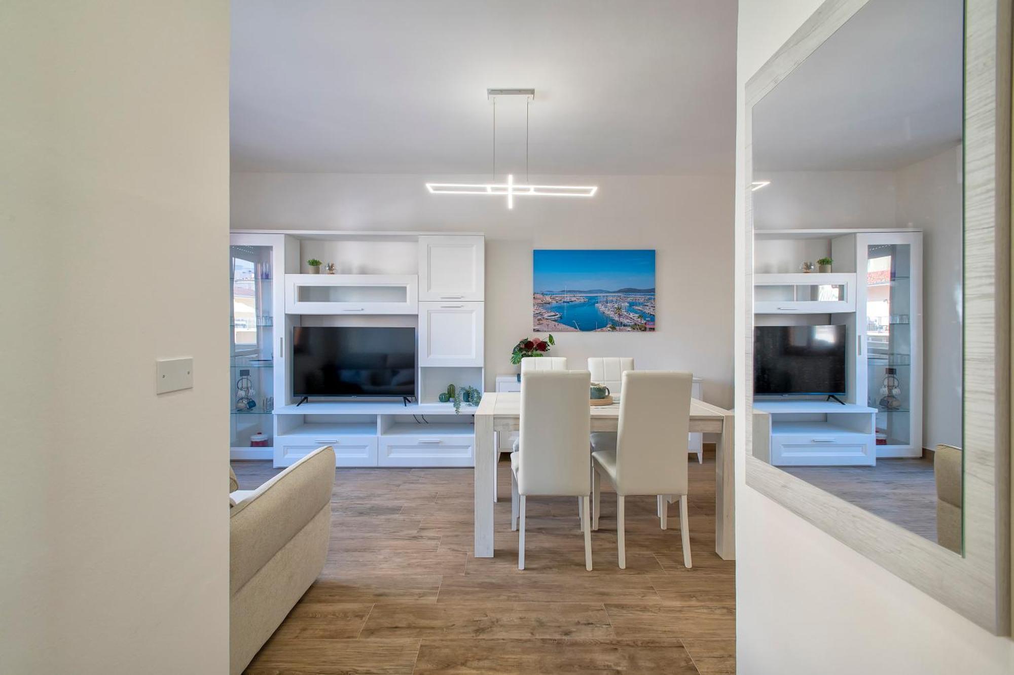 Pufferfish Apartment With Private Terrace Alghero Bagian luar foto