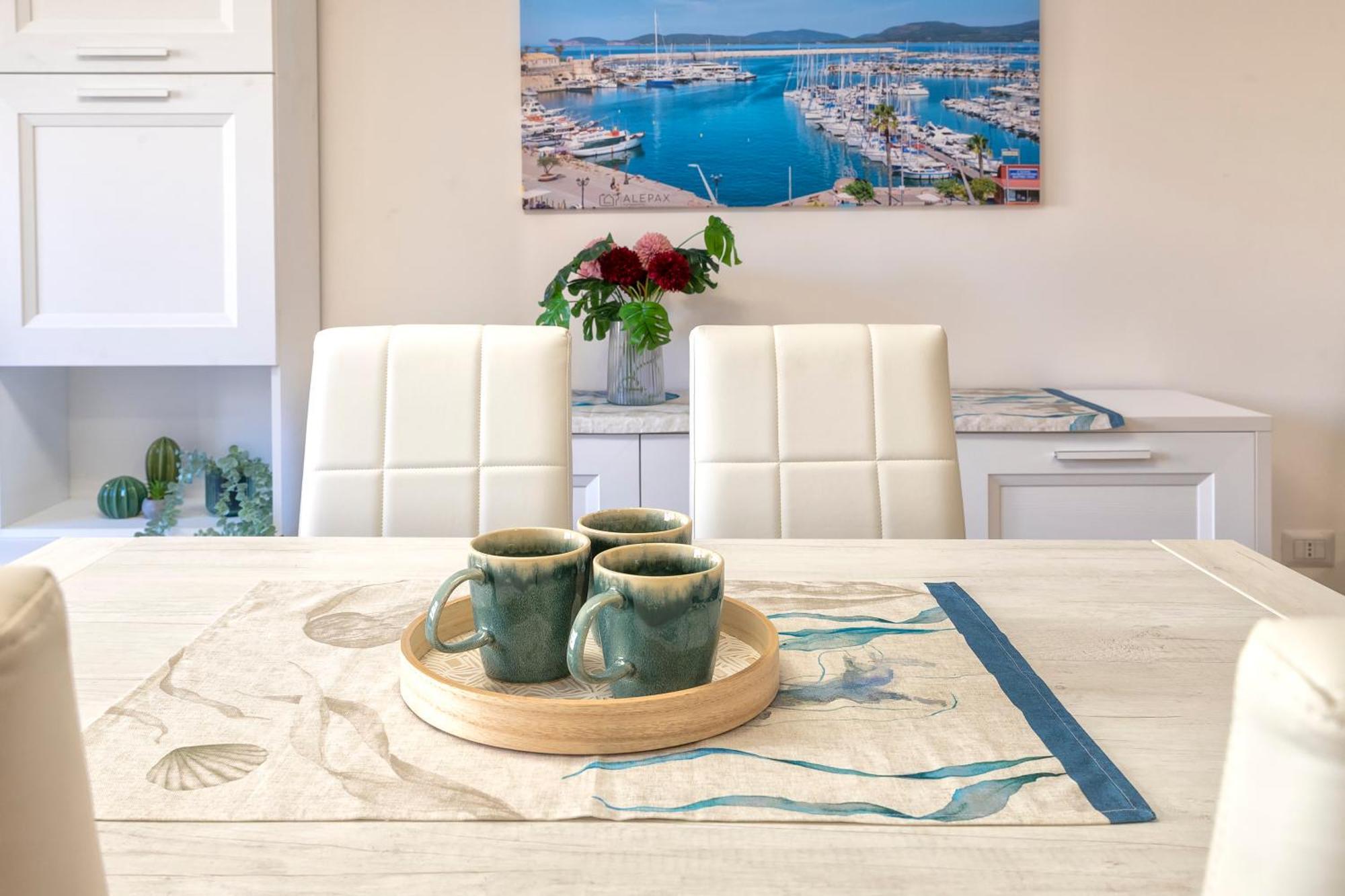 Pufferfish Apartment With Private Terrace Alghero Bagian luar foto